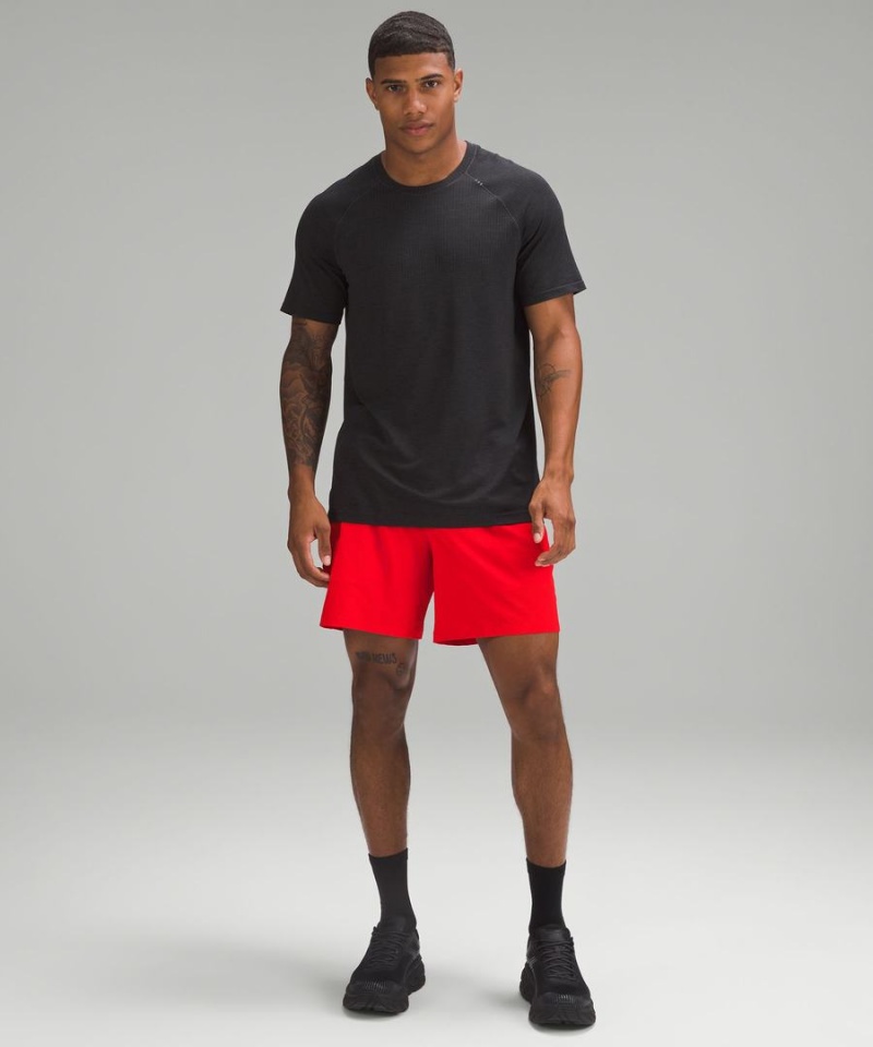 Short Lululemon Pace Breaker Forro 7