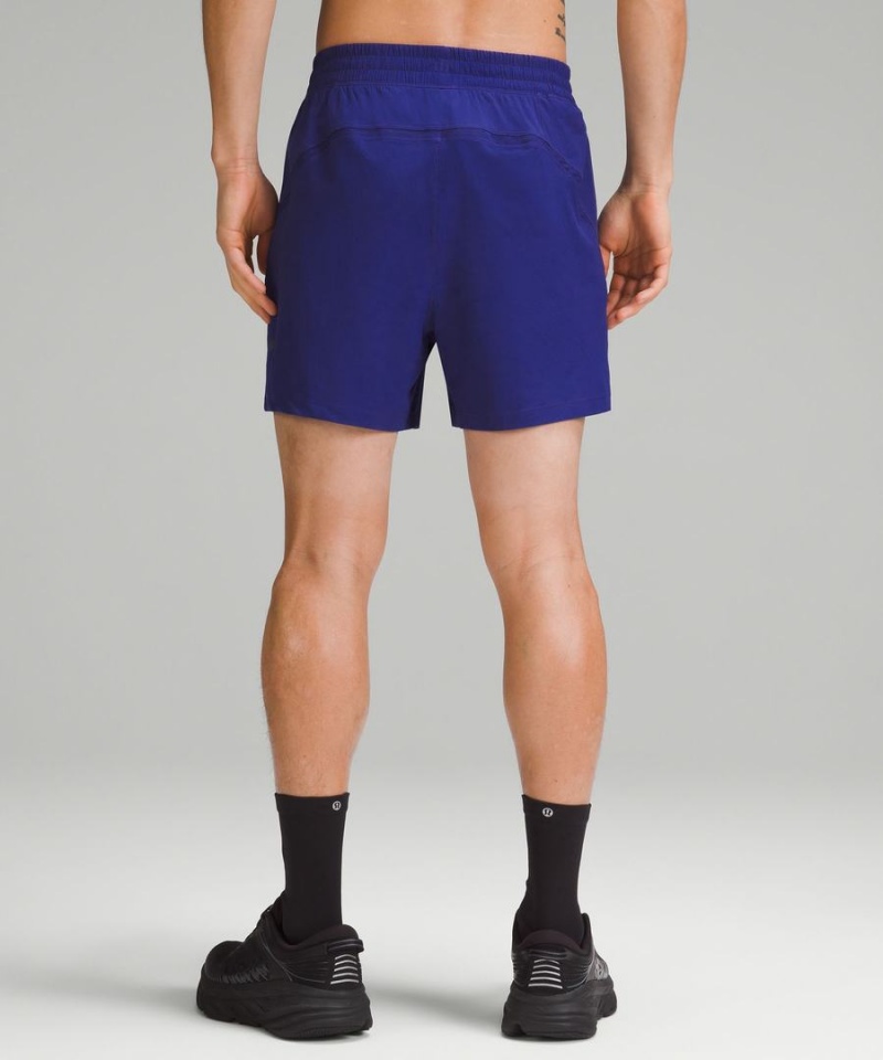 Short Lululemon Pace Breaker Linerless 5