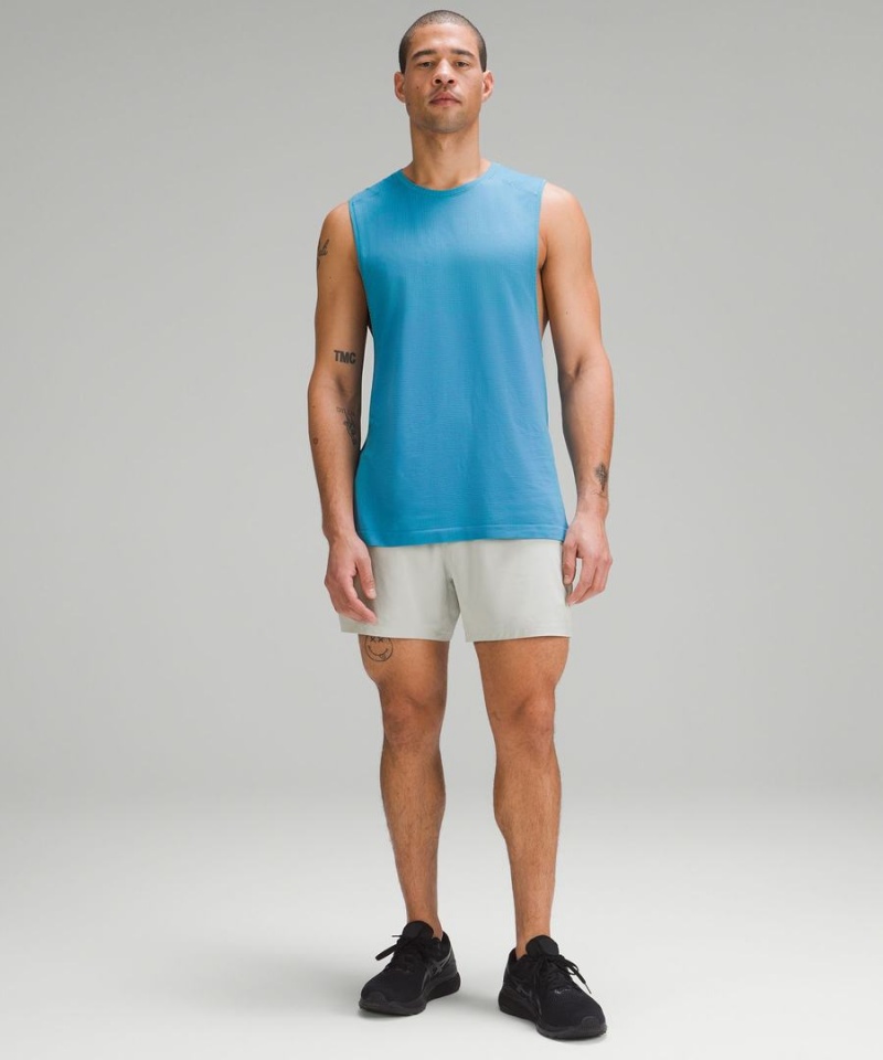 Short Lululemon Pace Breaker Linerless 5