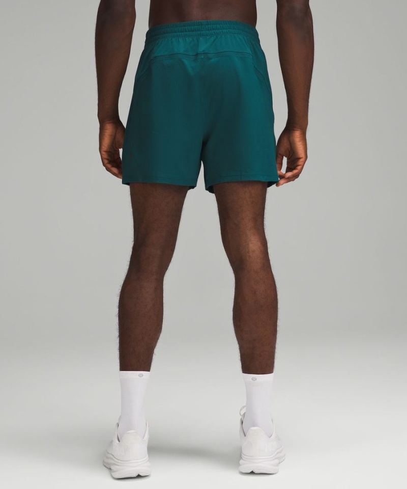 Short Lululemon Pace Breaker Linerless 5