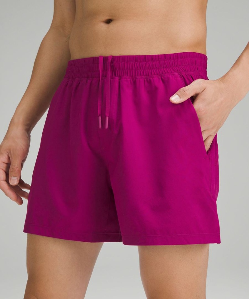 Short Lululemon Pace Breaker Linerless 5
