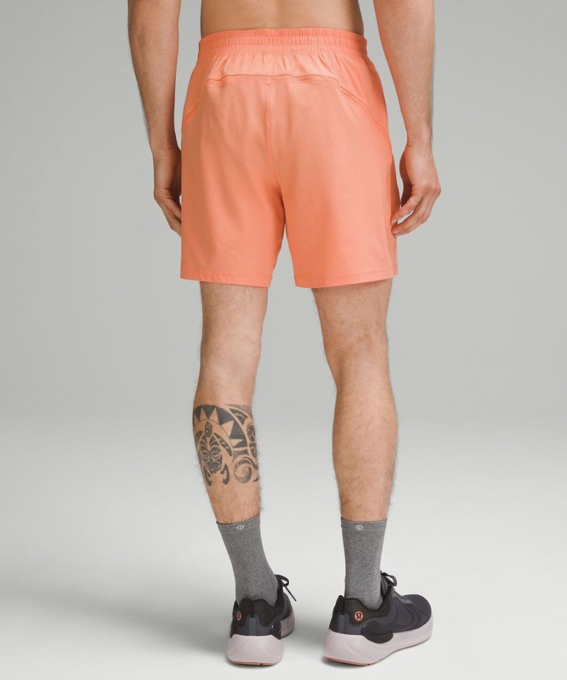 Short Lululemon Pace Breaker Linerless 7