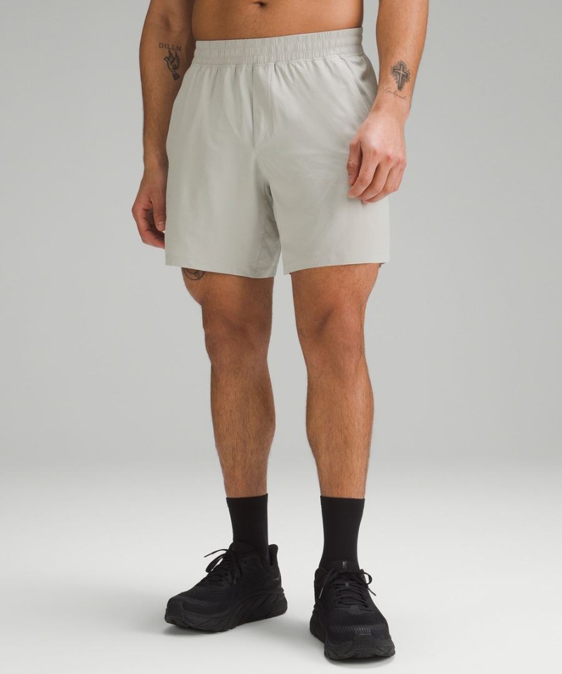 Short Lululemon Pace Breaker Linerless 7\