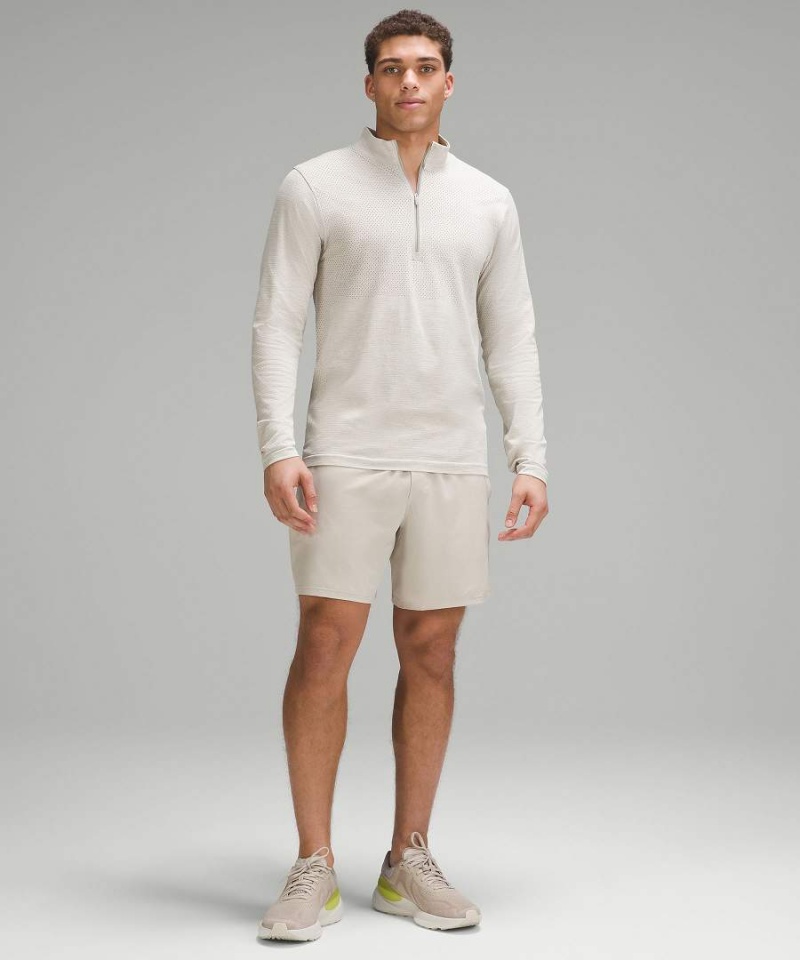 Short Lululemon Pace Breaker Linerless 7