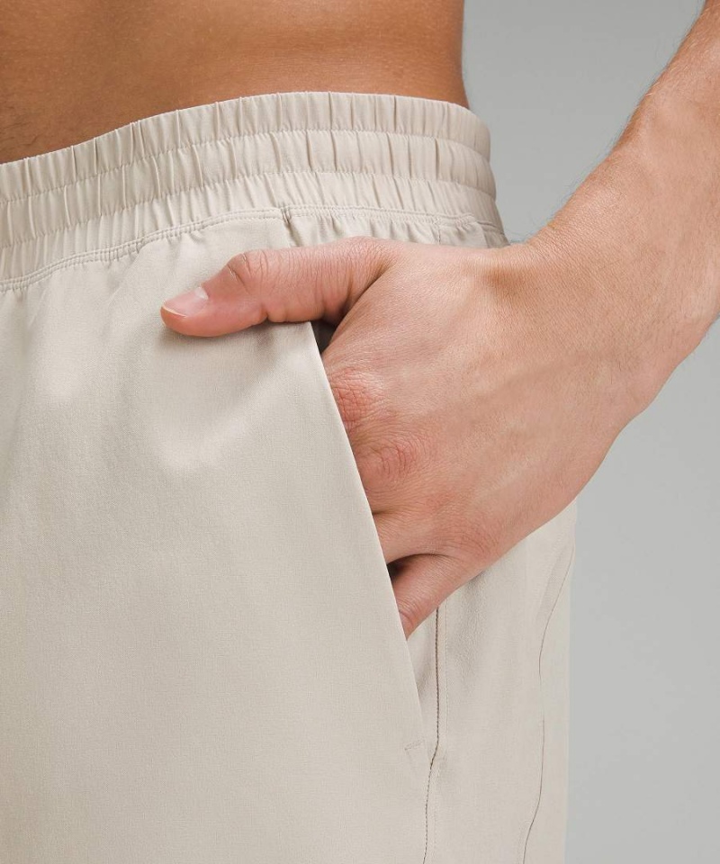 Short Lululemon Pace Breaker Linerless 7