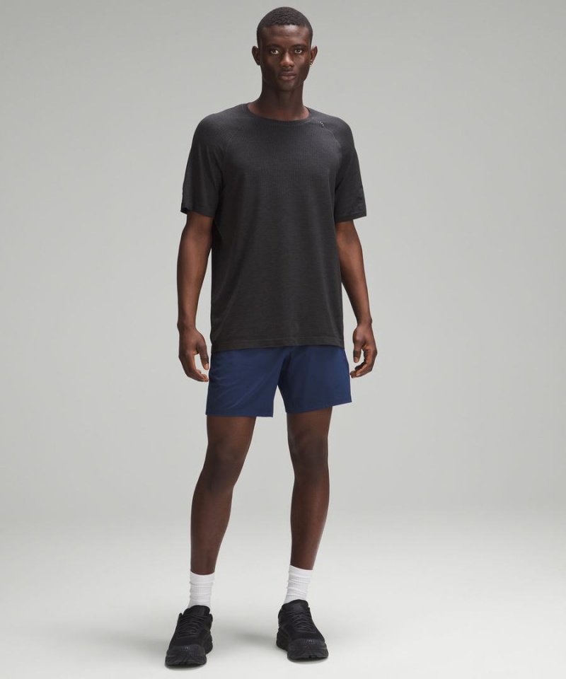 Short Lululemon Pace Breaker Linerless 7