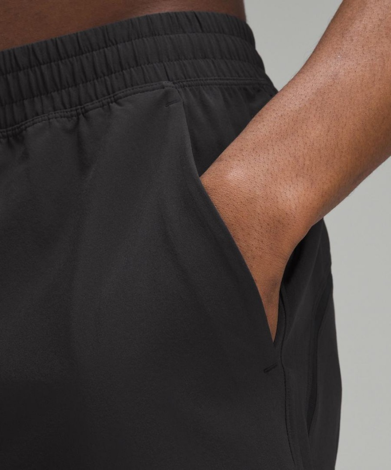 Short Lululemon Pace Breaker Linerless 9