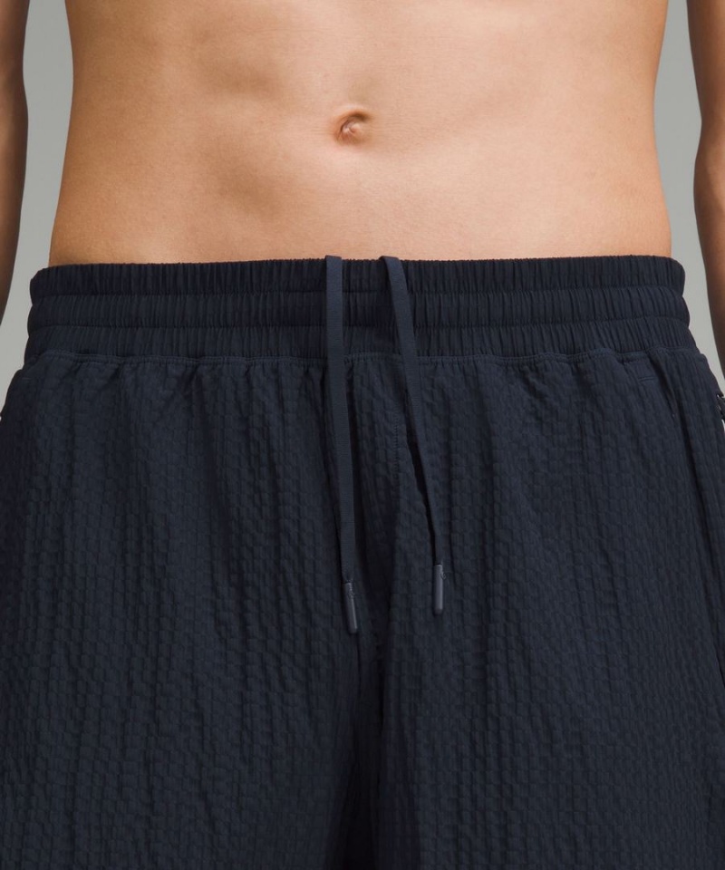 Short Lululemon Pace Breaker Linerless Utility 7