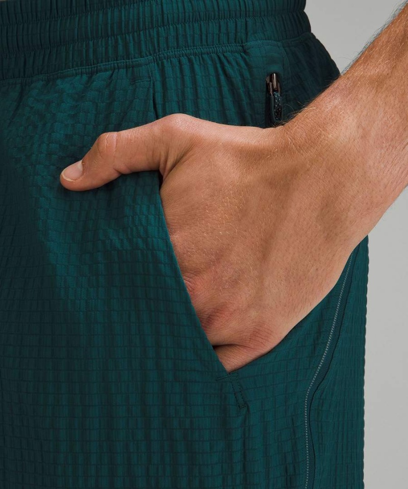 Short Lululemon Pace Breaker Linerless Utility 7