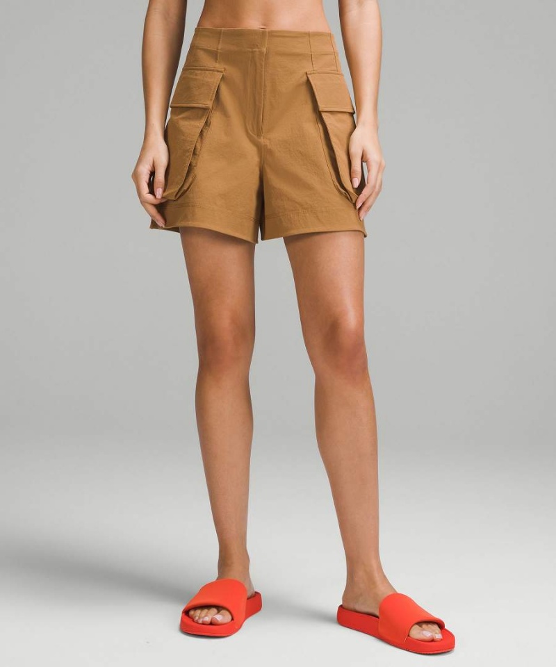 Short Lululemon Relaxed-Fit Super-High-Rise Cargo 4