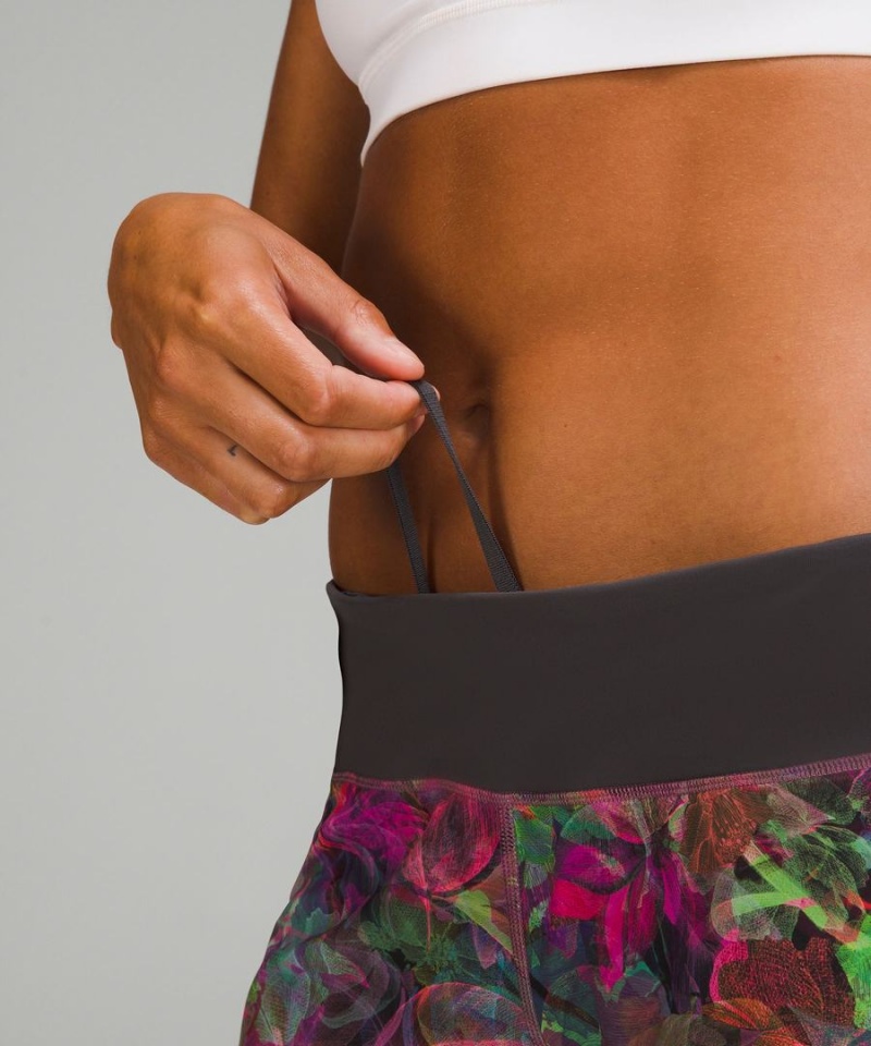 Short Lululemon Speed Up Low-Rise Forro 2.5