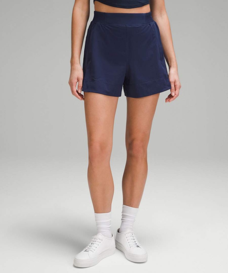 Short Lululemon Stretch Woven Relaxed-Fit High-Rise 4\