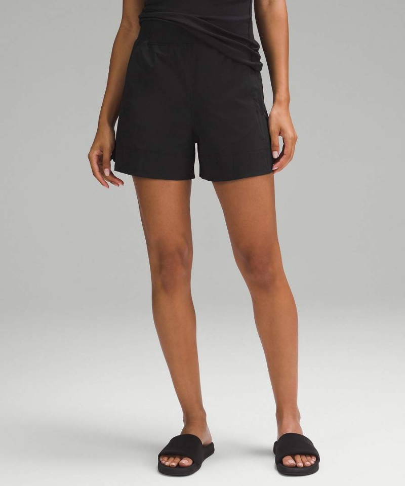Short Lululemon Stretch Woven Relaxed-Fit High-Rise 4\
