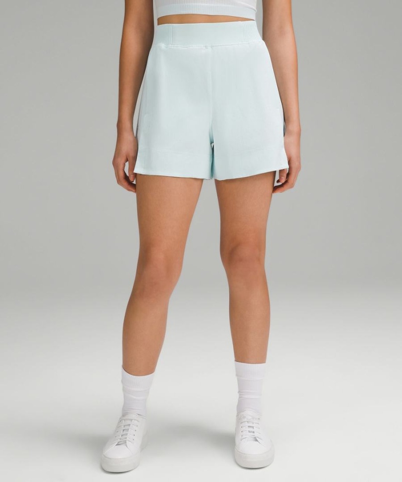 Short Lululemon Stretch Woven Relaxed-Fit High-Rise 4\