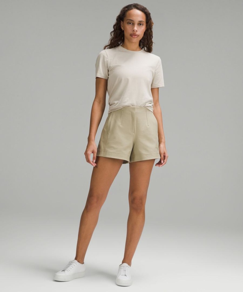 Short Lululemon Utilitech Relaxed-Fit High-Rise 3.5
