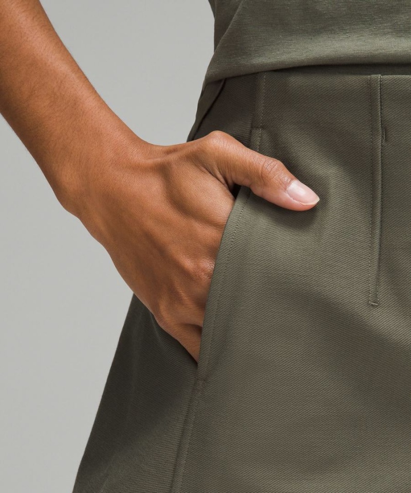 Short Lululemon Utilitech Relaxed-Fit High-Rise 3.5