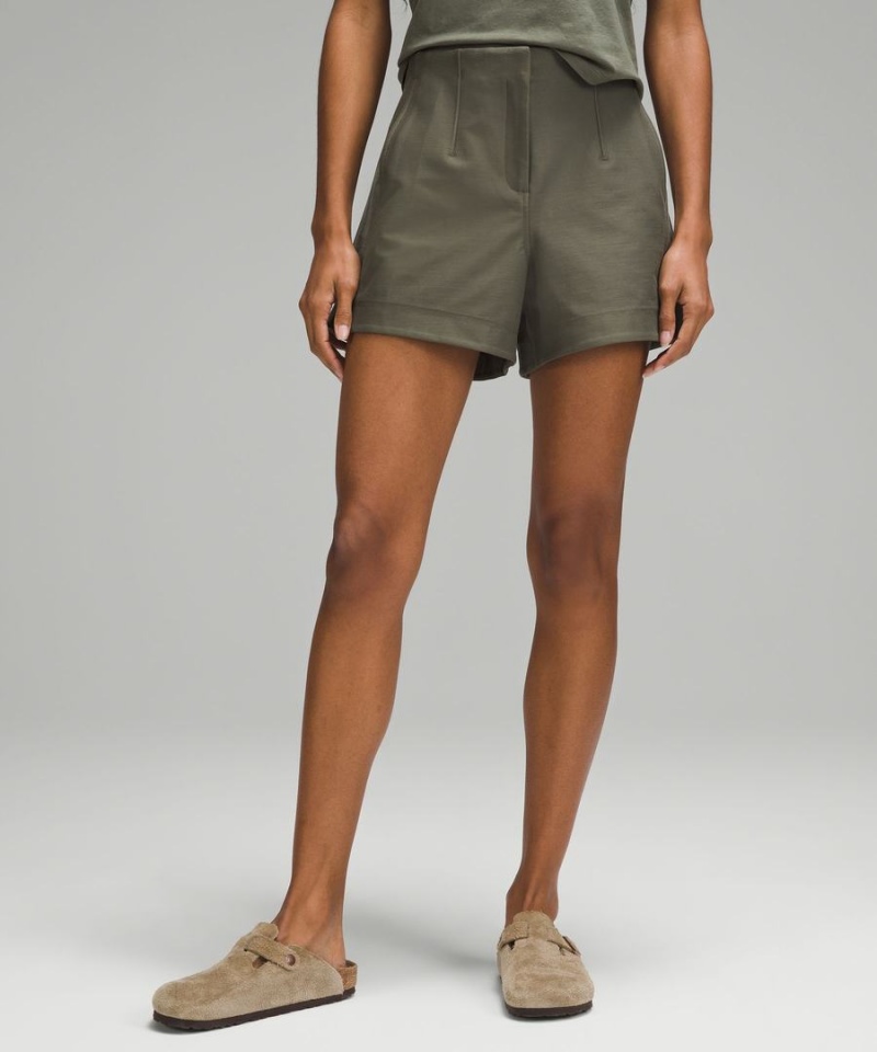 Short Lululemon Utilitech Relaxed-Fit High-Rise 3.5\