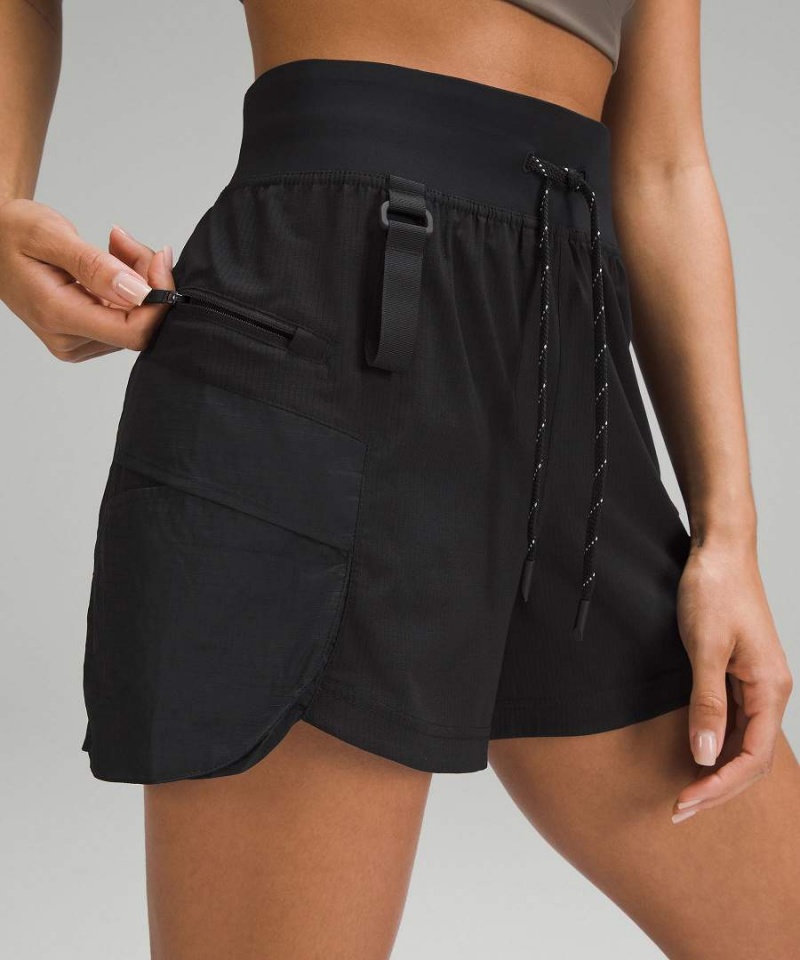 Short Lululemon WovenAir High-Rise 4
