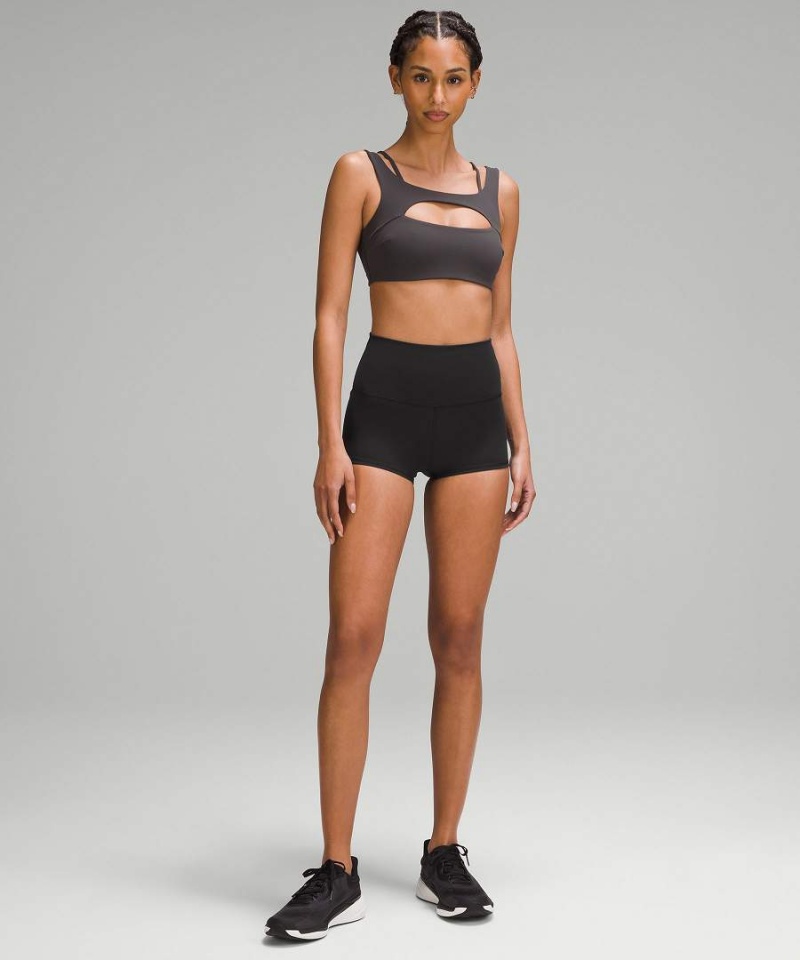 Short Lululemon Wunder Train High-Rise 2
