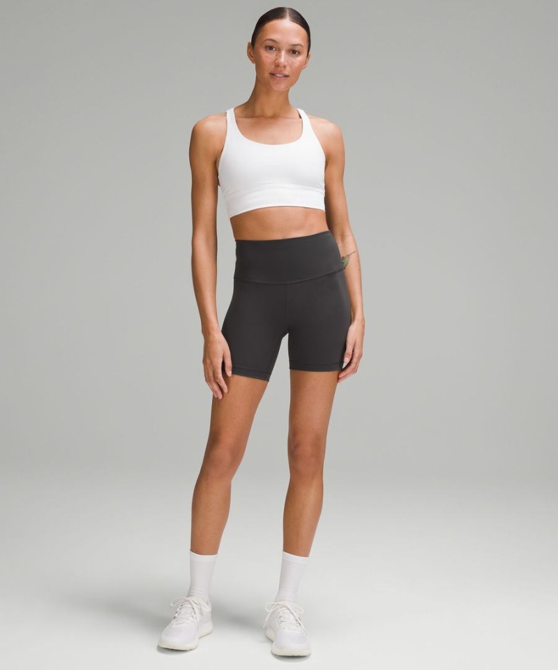 Short Lululemon Wunder Train High-Rise 6