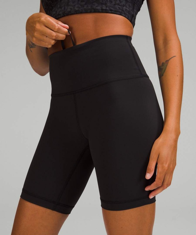 Short Lululemon Wunder Train High-Rise 8