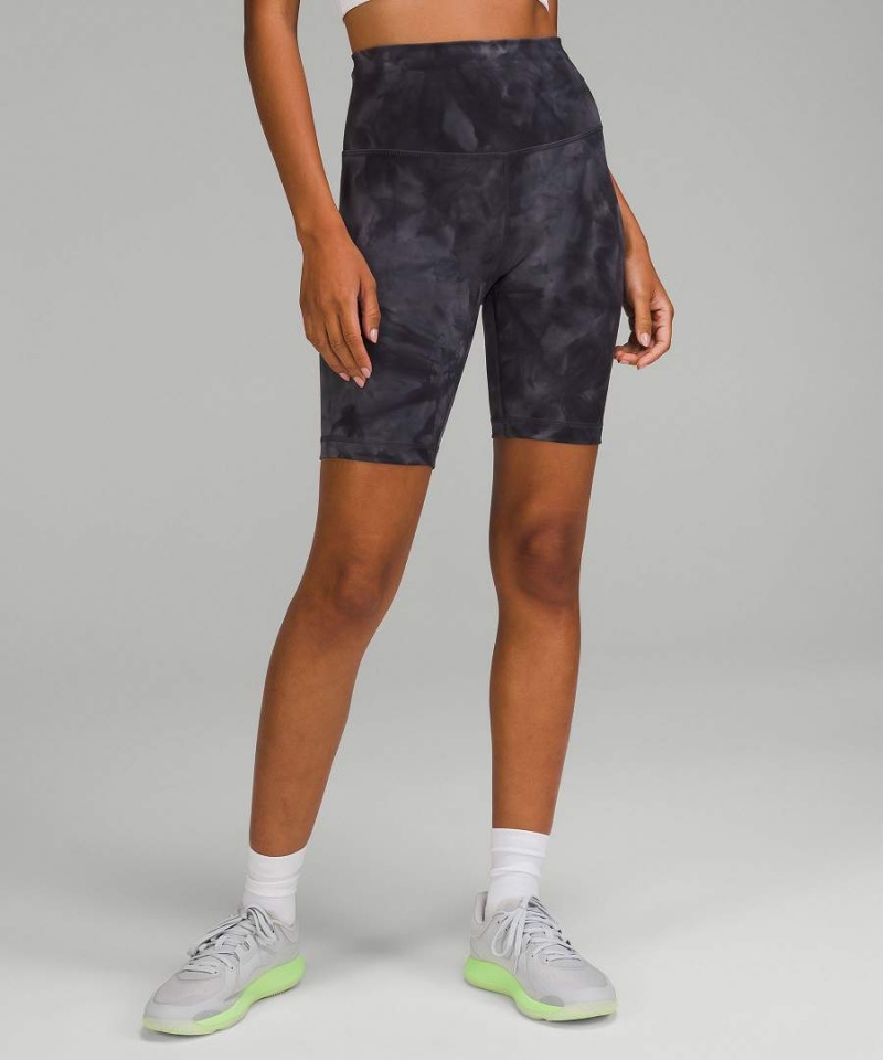 Short Lululemon Wunder Train High-Rise 8\