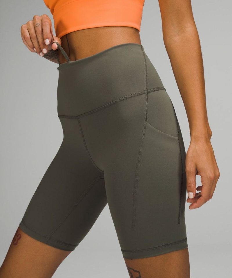 Short Lululemon Wunder Train High-Rise with Pockets 8