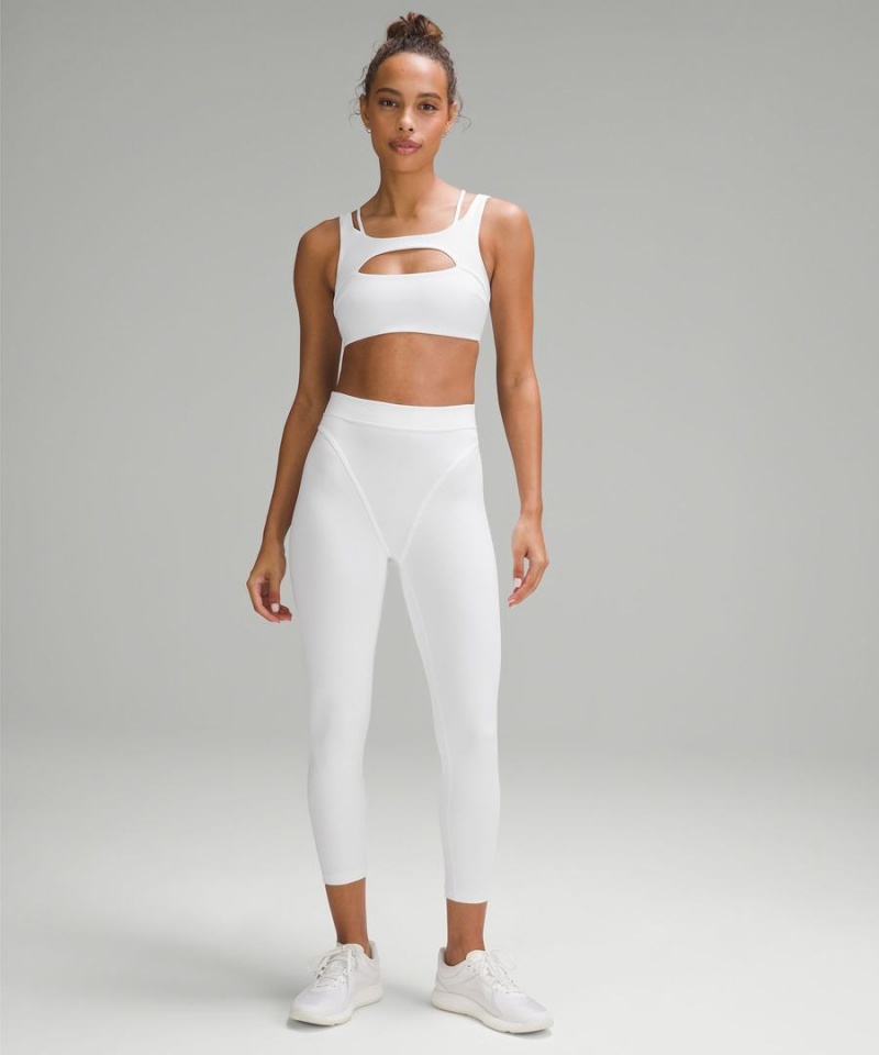 Sujetador Deportivo Lululemon Everlux Front Cut-Out Train Bra Light Support, B/C Cup Mujer Blancas Chile | 581PSAZNX