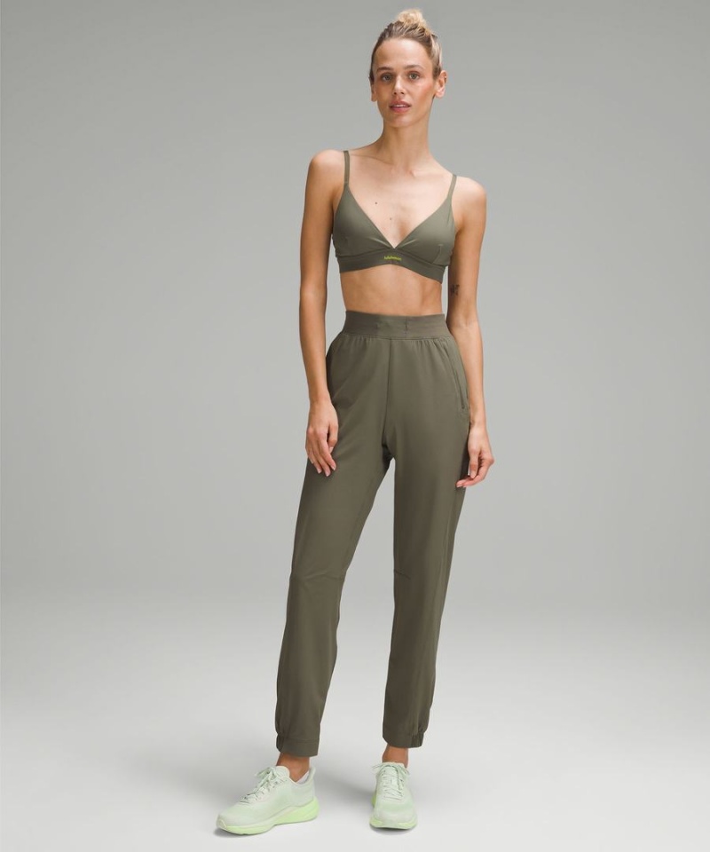 Sujetador Deportivo Lululemon License to Train Triangle Bra Light Support, A/B Cup Mujer Verde Chile | 739BRGSEV