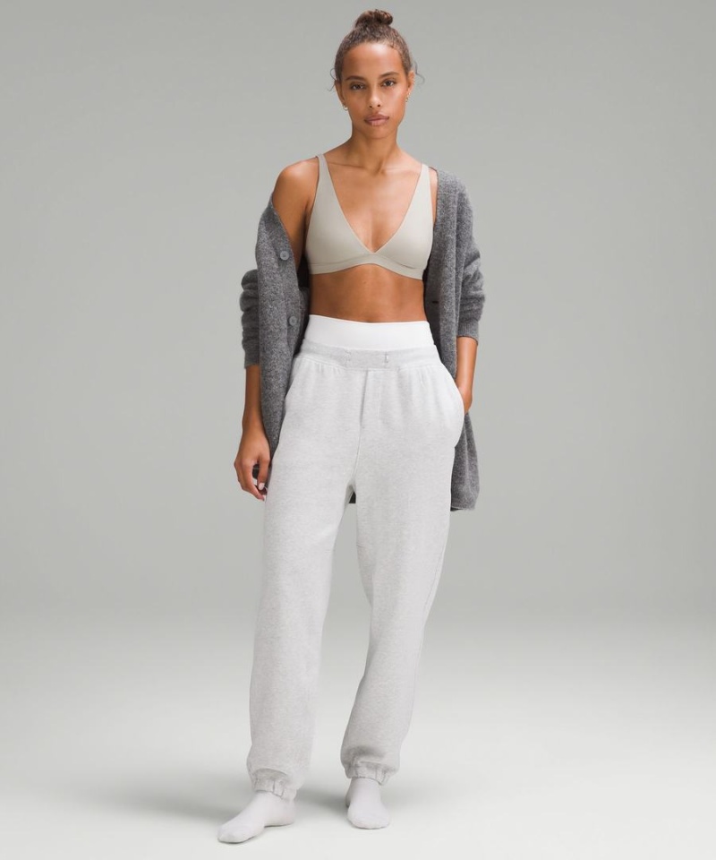 Sujetador Deportivo Lululemon Wundermost Ultra-Soft Nulu Triangle Bralette A–D Cups Mujer Gris Chile | 379LSAIXE