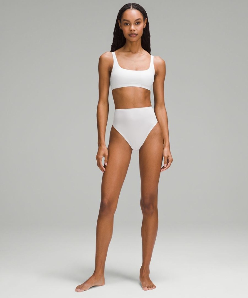 Sujetador Deportivo Lululemon Wundermost Ultra-Soft Nulu Scoop-Neck Bralette A–D Cups Mujer Blancas Chile | 904WLDCPN