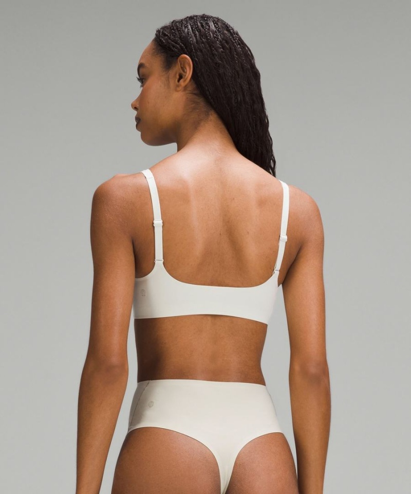 Sujetador Deportivo Lululemon Wundermost Ultra-Soft Nulu Scoop-Neck Bralette A–D Cups Mujer Beige Chile | 347ELZFWP