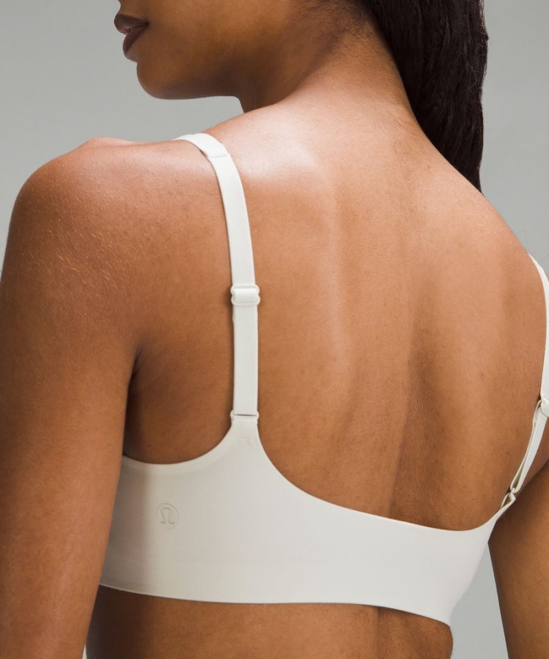 Sujetador Deportivo Lululemon Wundermost Ultra-Soft Nulu Scoop-Neck Bralette A–D Cups Mujer Beige Chile | 347ELZFWP
